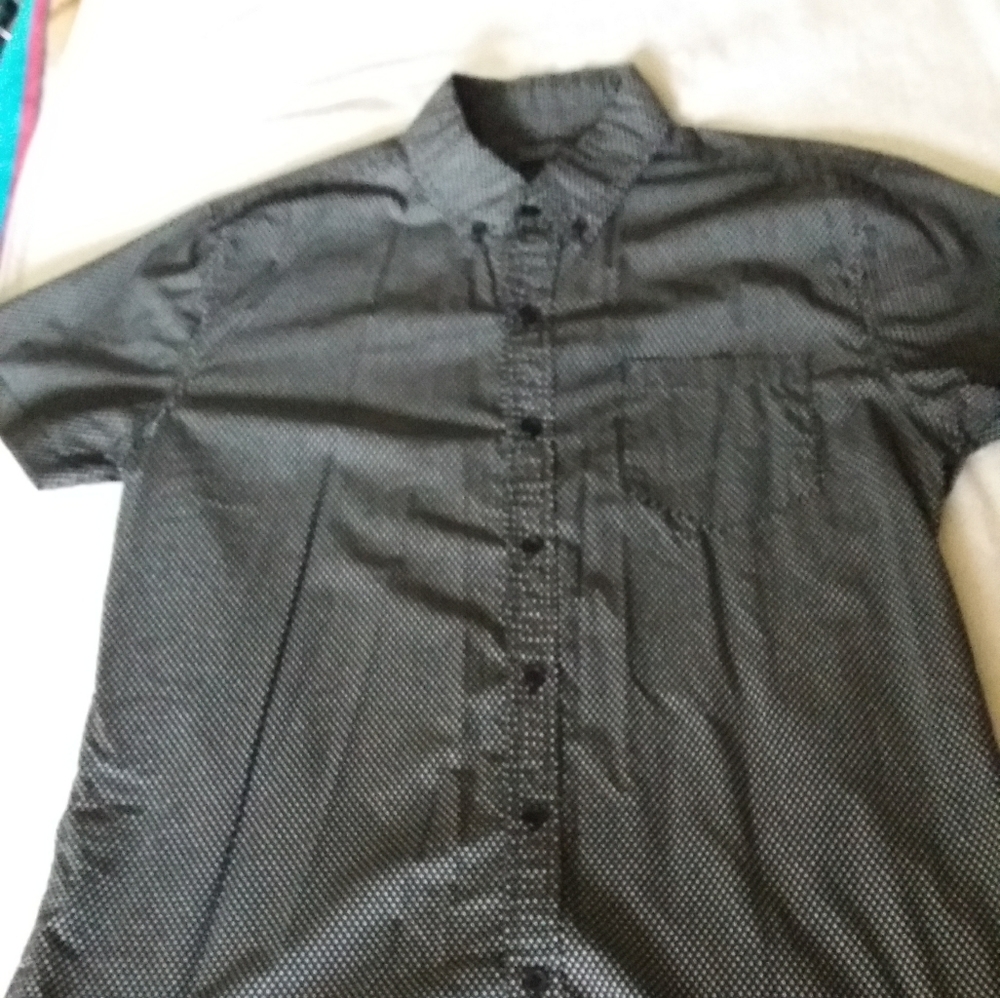 Button up short sleeve size medium